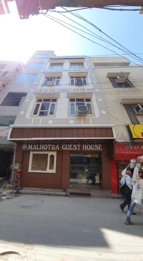 Hotel Malhotra Inn 50 Meter From Golden Temple Αμριτσάρ Εξωτερικό φωτογραφία